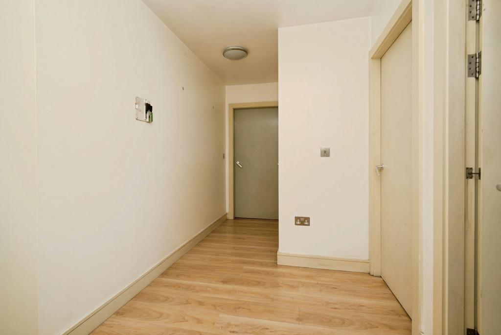 Apartment in Cardiff - More