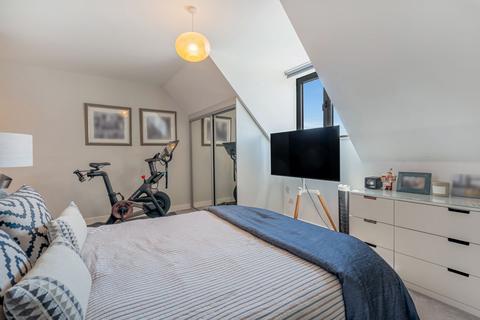 undefined, The Broadway, Cheam, SM3