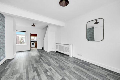 2 bedroom terraced house to rent, Waldeck Road, Dartford, Kent, DA1