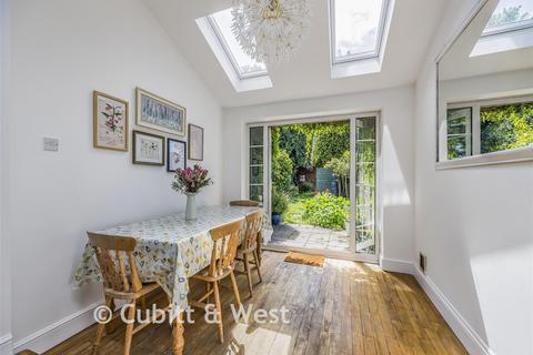 3 bedroom semi-detached house for sale, West Street, Havant PO9