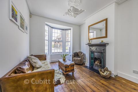 3 bedroom semi-detached house for sale, West Street, Havant PO9
