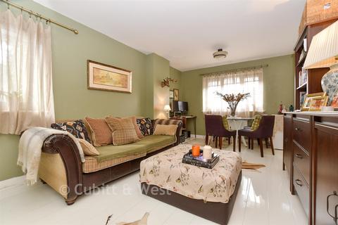 341A London Road, Mitcham CR4