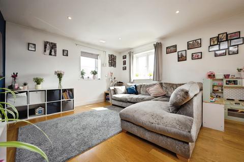2 bedroom flat for sale, Liddell Way, Leighton Buzzard