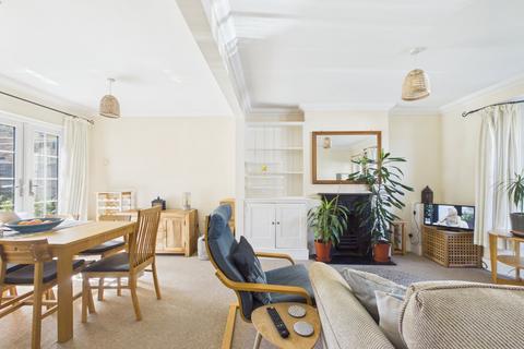 2 bedroom semi-detached house to rent, Northfield Road, Eton Wick, Windsor, Berkshire, SL4