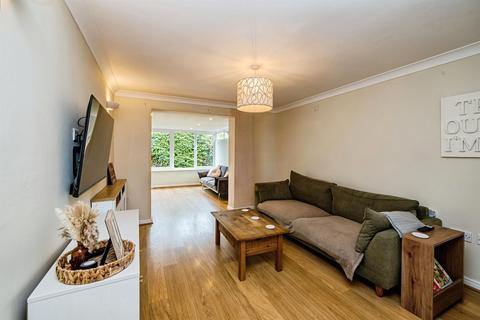 4 bedroom detached house for sale, Chelsea Road, Aylesbury