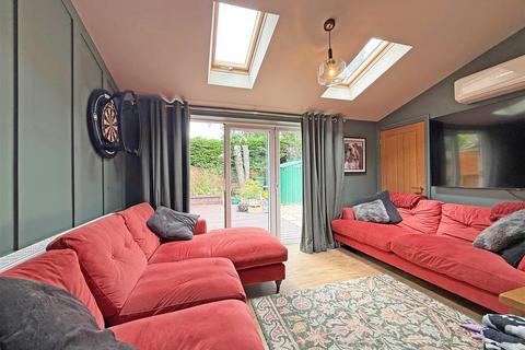 4 bedroom semi-detached house for sale, Earls Hill View, Bicton Heath, Shrewsbury