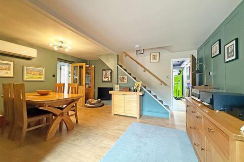 4 bedroom semi-detached house for sale, Earls Hill View, Bicton Heath, Shrewsbury