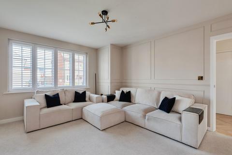 4 bedroom detached house for sale, Broadhurst Avenue, St. Helens, Merseyside, WA9