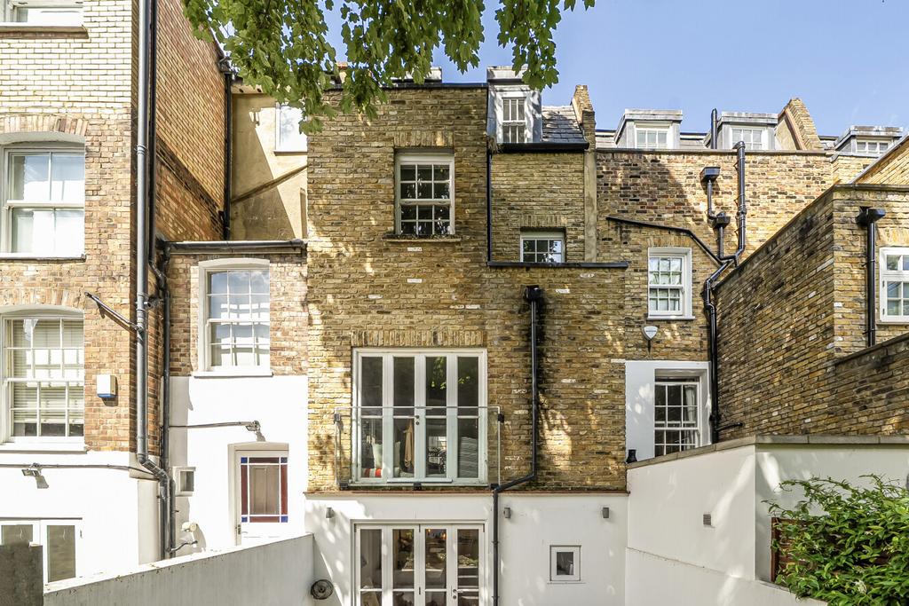 Townhouse exterior