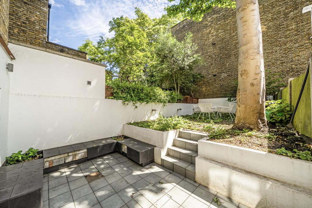 Courtyard, garden