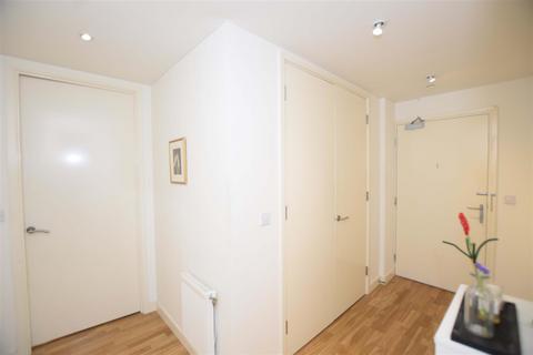 2 bedroom flat for sale, High Road, Wembley