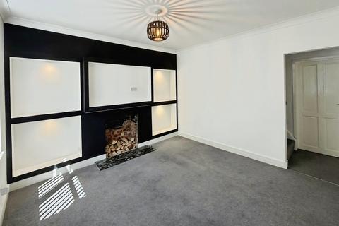 2 bedroom terraced house for sale, New Road, Woodston, Peterborough