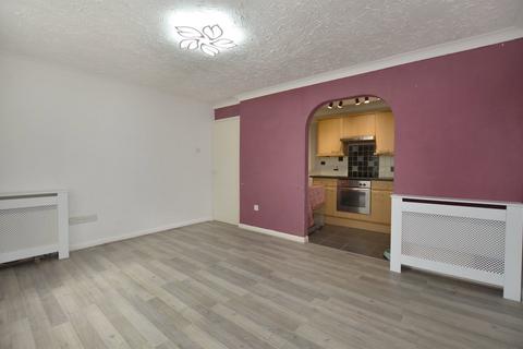 1 bedroom flat for sale, Churchill Court, King's Lynn PE30