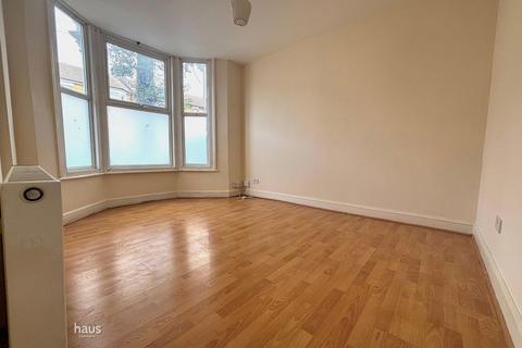 2 bedroom apartment to rent, Francis Road, London, E10