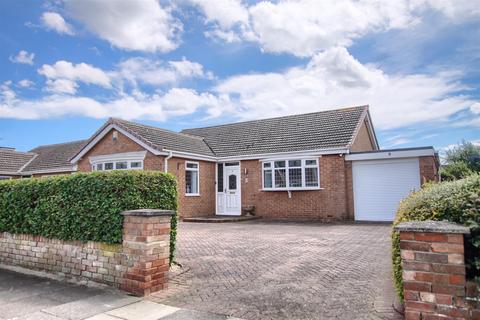 3 bedroom detached bungalow for sale, Cromore Close, Thornaby