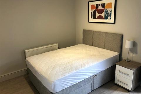 1 bedroom in a house share to rent, Elizabeth Way, Cambridge CB4