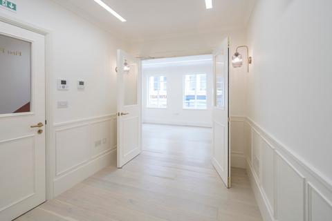 Office to rent, 1 Cowcross St London EC1M 6DR