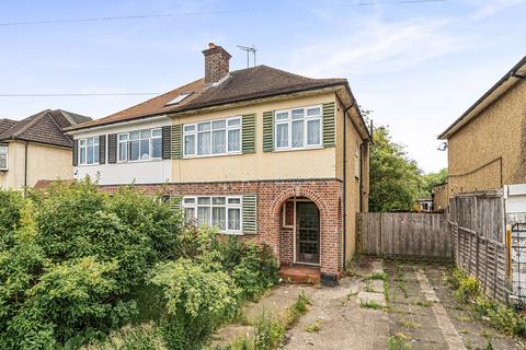 Rayners Lane, Pinner