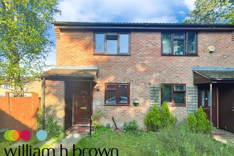 2 bedroom house to rent, Sea King Crescent, COLCHESTER