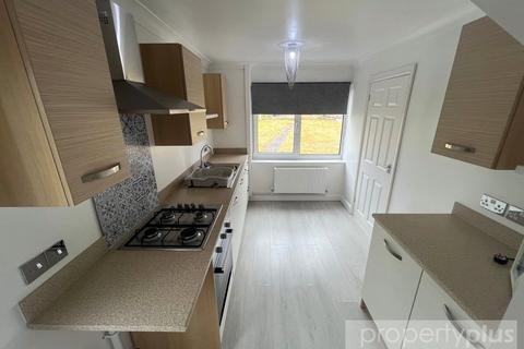 3 bedroom semi-detached house for sale, Heol Y Glyn, Tonyrefail, Rhondda Cynon Taff, CF39