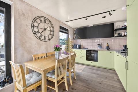 1 bedroom penthouse for sale, Harrow Road, London, NW10