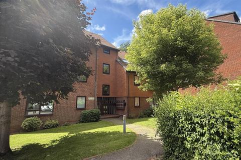 Flat - Baldwin Road, Birmingham B30