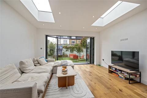 undefined, Royal Road, Teddington