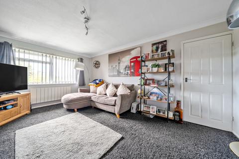 1 bedroom flat for sale, Elm Grove, West Sussex BN15