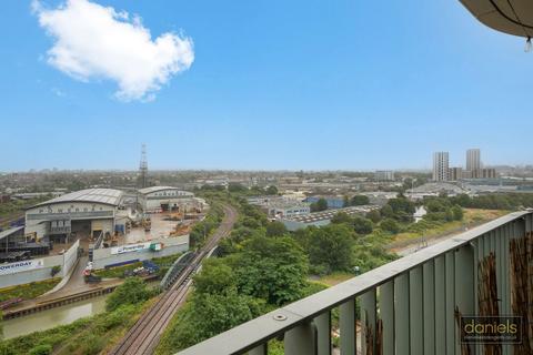 2 bedroom apartment for sale, Union Way, London, NW10