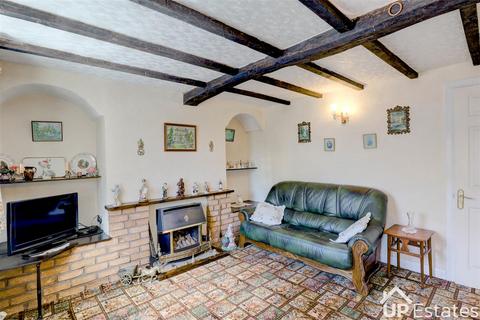 undefined, Castle Road, Hartshill, Nuneaton