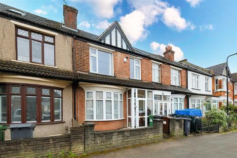 Scholars Road, North Chingford
