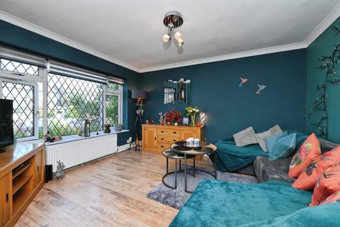 3 bedroom terraced house for sale, Bell Lane, Broxbourne