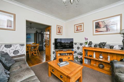4 bedroom semi-detached house for sale, Bobbers Mill Road, Nottingham, Nottinghamshire, NG7