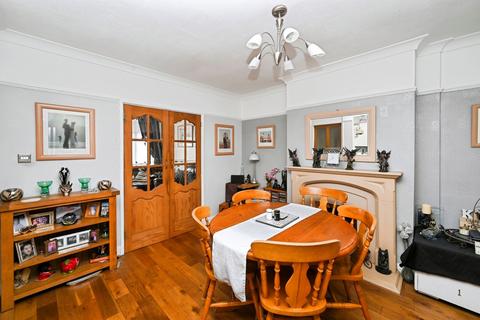 4 bedroom semi-detached house for sale, Bobbers Mill Road, Nottingham, Nottinghamshire, NG7