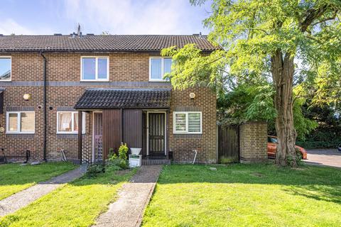 Abbeyfields Close, Ealing, London, NW10