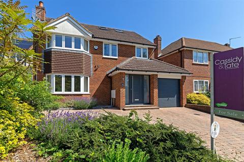 5 bedroom detached house for sale, Toulmin Drive, St. Albans