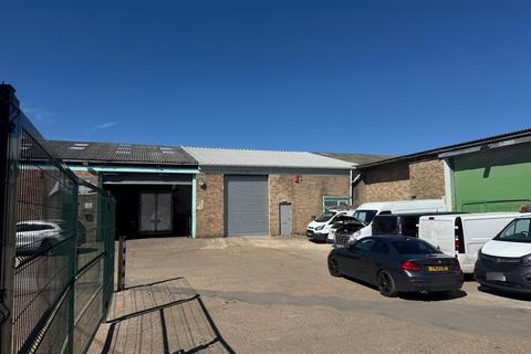 Warehouse for sale, Crabtree Rd Egham TW20 8RN