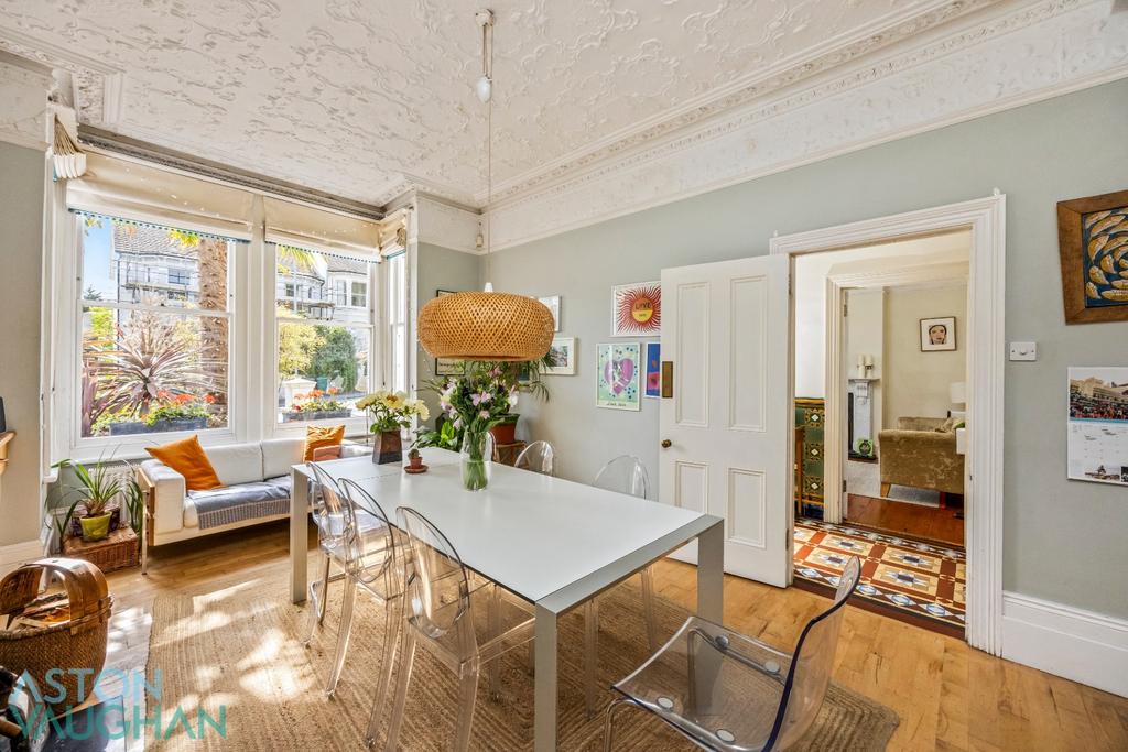 House in Brighton, Round Hill - View 4