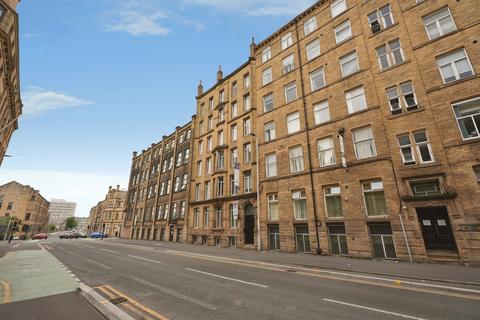 Flat - Sunbridge Road, Bradford