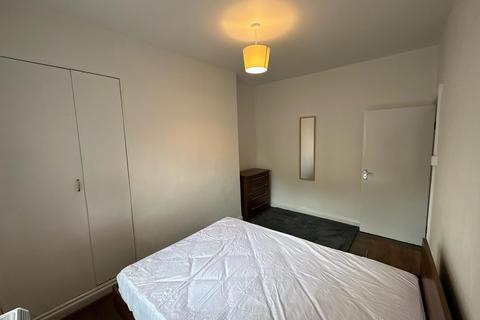 1 bedroom apartment to rent, 1 Bed Flat Camden High Street, London, NW1
