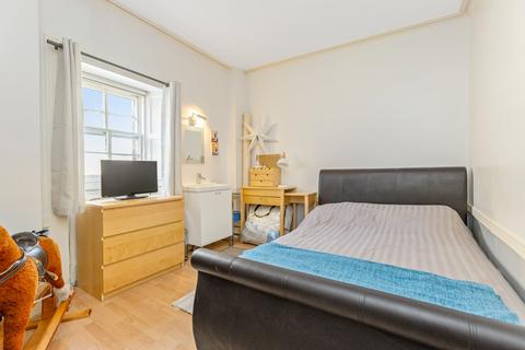 7 bedroom townhouse for sale, 1 Vanburgh Place, Edinburgh, EH6 8AE
