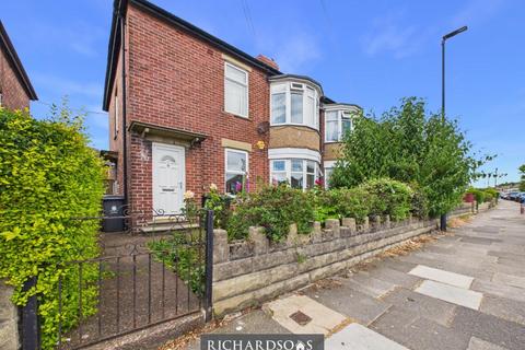 2 bedroom ground floor flat for sale, Balkwell Avenue, North Shields