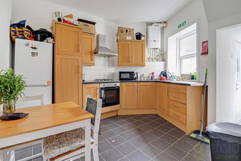 6 bedroom terraced house for sale, Susans Road, Eastbourne
