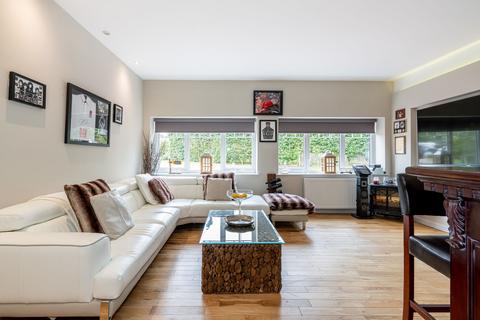 5 bedroom detached house for sale, 7 Finlayson Lane, Carnwath, Lanark, ML11 8TA