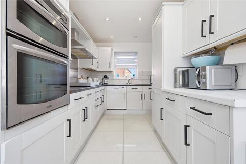 4 bedroom detached house for sale, Alexandra Road, Great Wakering, Southend-on-Sea, Essex, SS3