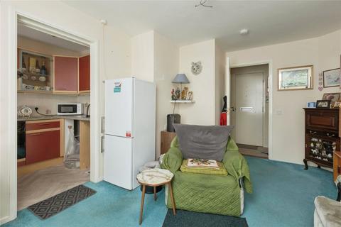 1 bedroom flat for sale, Inglewood, The Spinney, Swanley, Kent, BR8