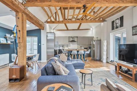 3 bedroom barn conversion for sale, Benjamin Lane, Wexham, Buckinghamshire, SL3