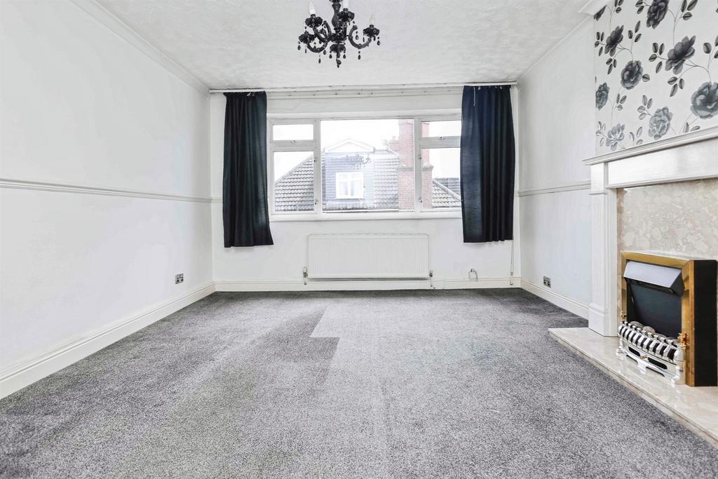 Langwood Court, Birmingham - View 4