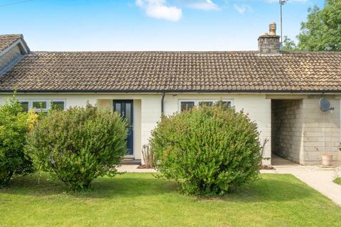 2 bedroom bungalow for sale, Pickwick Road, Corsham