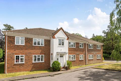 undefined, Alsford Close, Lightwater, Surrey, GU18 5LF
